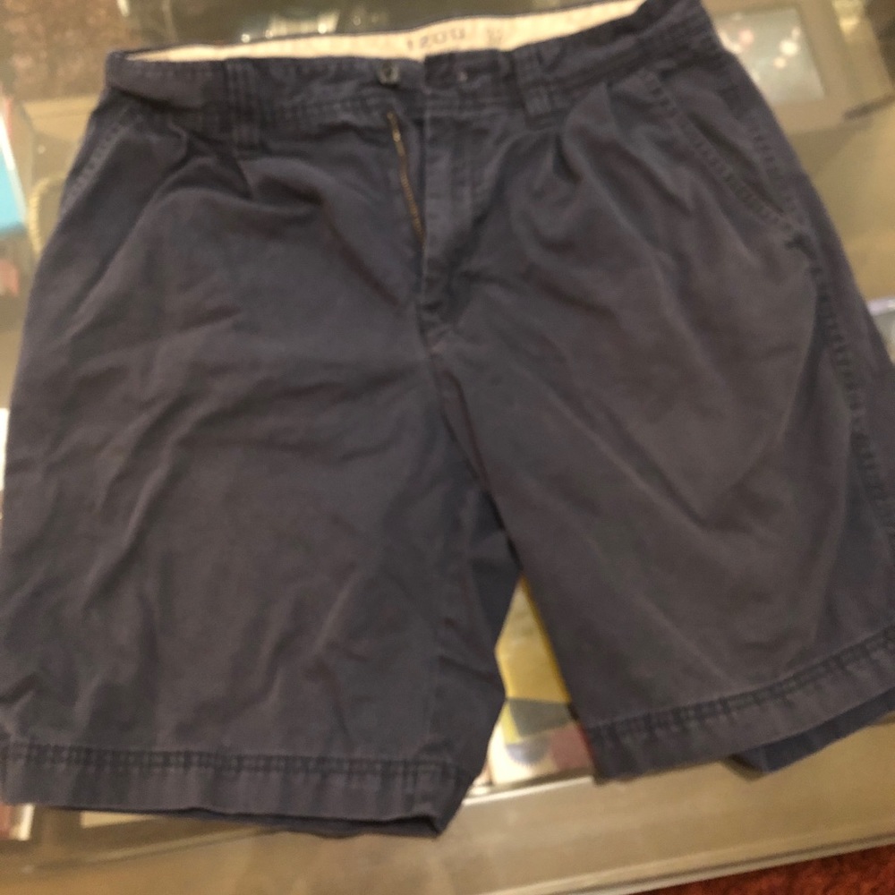 IZOD navy blue shorts